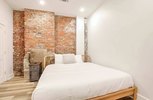 Arts/Warehouse District Apartment | Roami at Churchill | 2 Bedroom