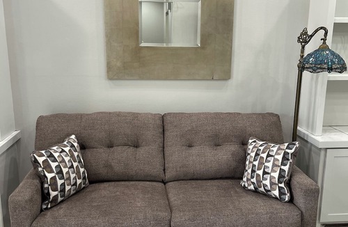 Claiborne Apartment | Cozy atmosphere 5 minutes to Sports complex, Expo center and downtown.