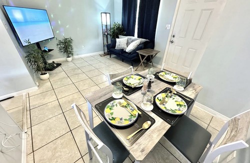 Florida Panhandle Apartment | Cozy Apt w/King Bed – 25 Mins to Beach, 20% Off B