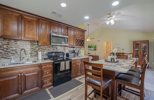 Winter Springs House | Pure Vida - Your home away from home!