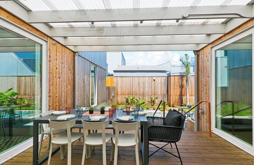 Bywater Hotel | The Cocodrie at CastleDay- Private Pool, Spa