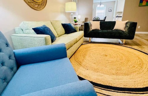 Hammond Apartment | Eastgate 16B spacious comfortable