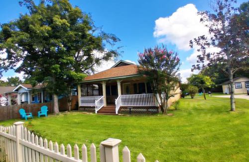 D'Iberville House | Peaceful & Close to Coliseum and Beach