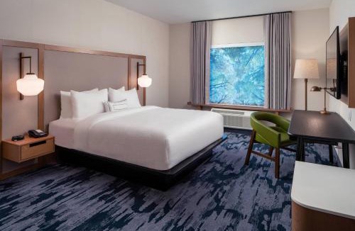 Northwest Pensacola Hotel | Fairfield by Marriott Inn & Suites Pensacola Pine Forest