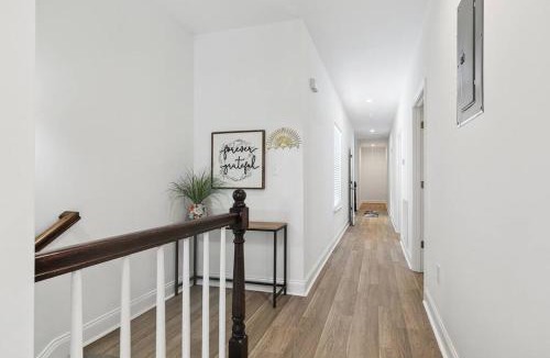 Saint Roch Apartment | Luxury 6BR Oasis near French Qtr