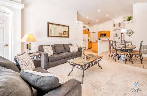 Vizcay House | Lovely Home Near Disney with Pool, Spa & Game Room