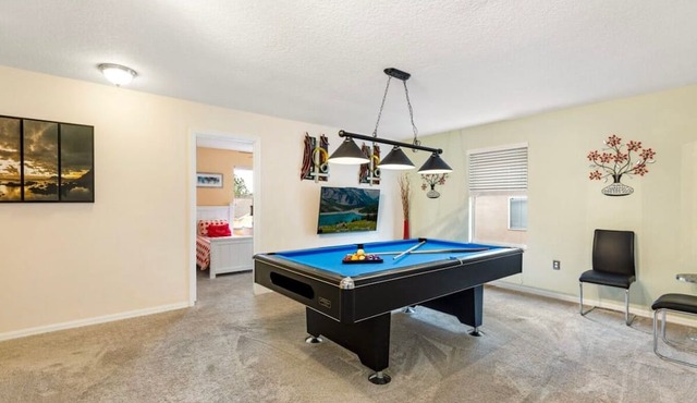 Florida 5BR Getaway Close to Disney Parks