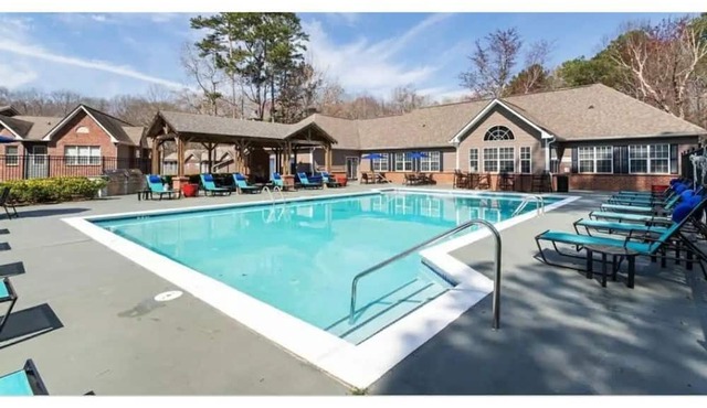 Entire Lovely 2 Bd With Pool & Treadmill