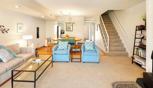 2 bed, 21/2 bath condo, heated pool