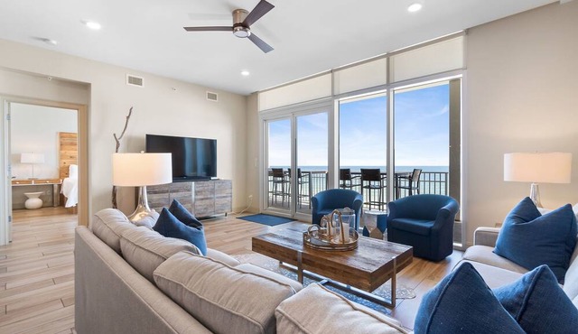 Vista Del Mar 206-High end, Beachfront, Gorgeous!