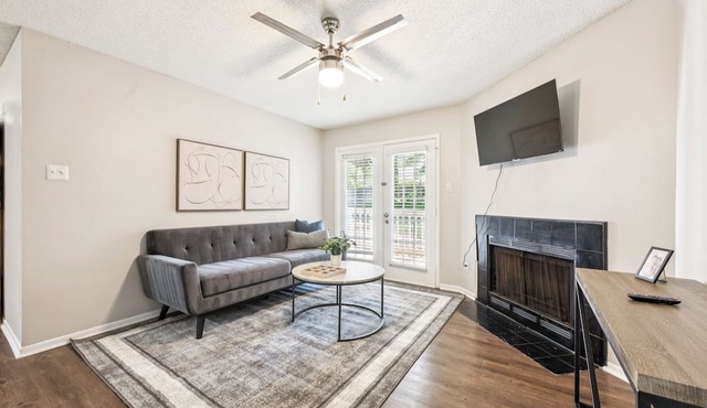 The Davis 916 I Comfy 2 Bed 2 Bath