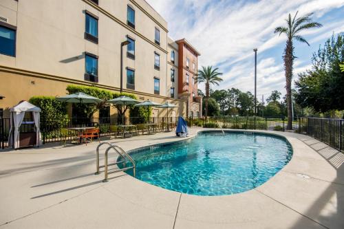Hampton Inn & Suites Pensacola/I-10 Pine Forest Road