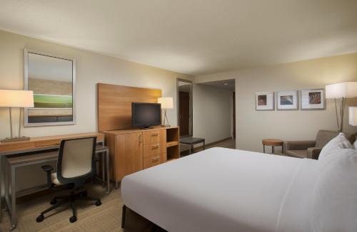 Holiday Inn Grand Rapids-Airport by IHG